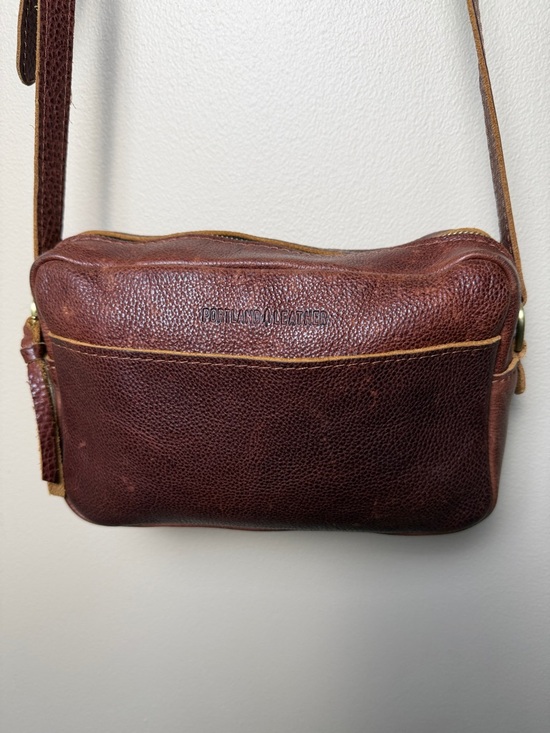 ✨ Portland Leather Goods Camera Bag ✨
Large — Nutmeg “Almost Perfect” Line EUC - Picture 6 of 15